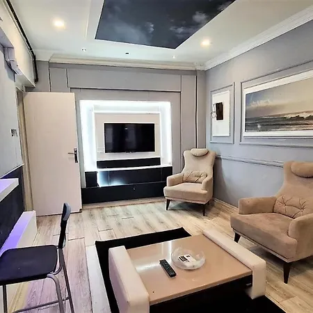 Sisli Luxury Design Apartment